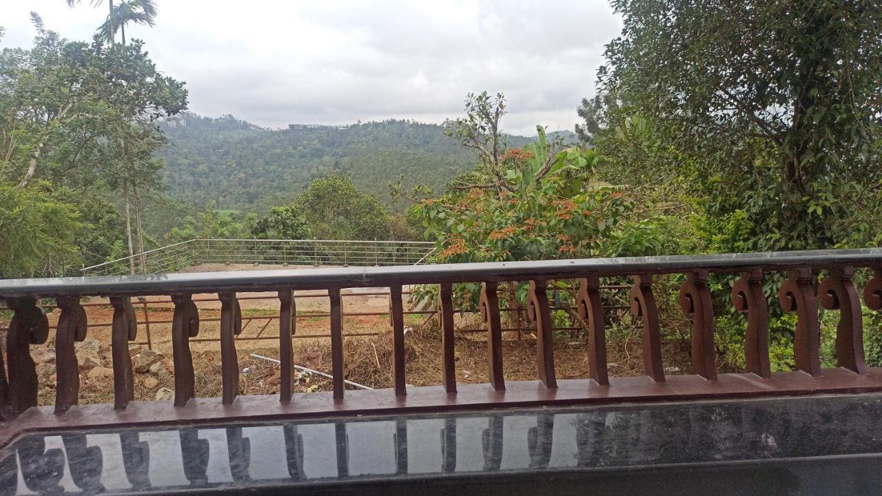 3R Residency Munnar Hostel Exterior photo